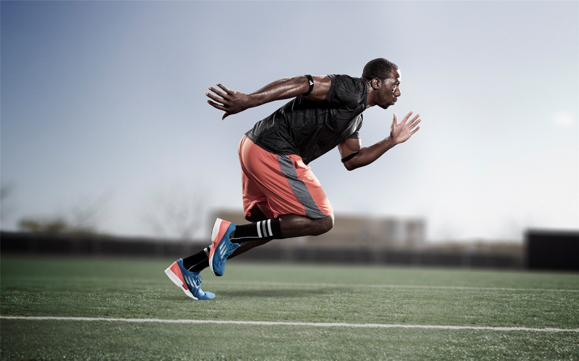 国足失利，媒体标题文案痛彻心扉，国足失败得奖作文